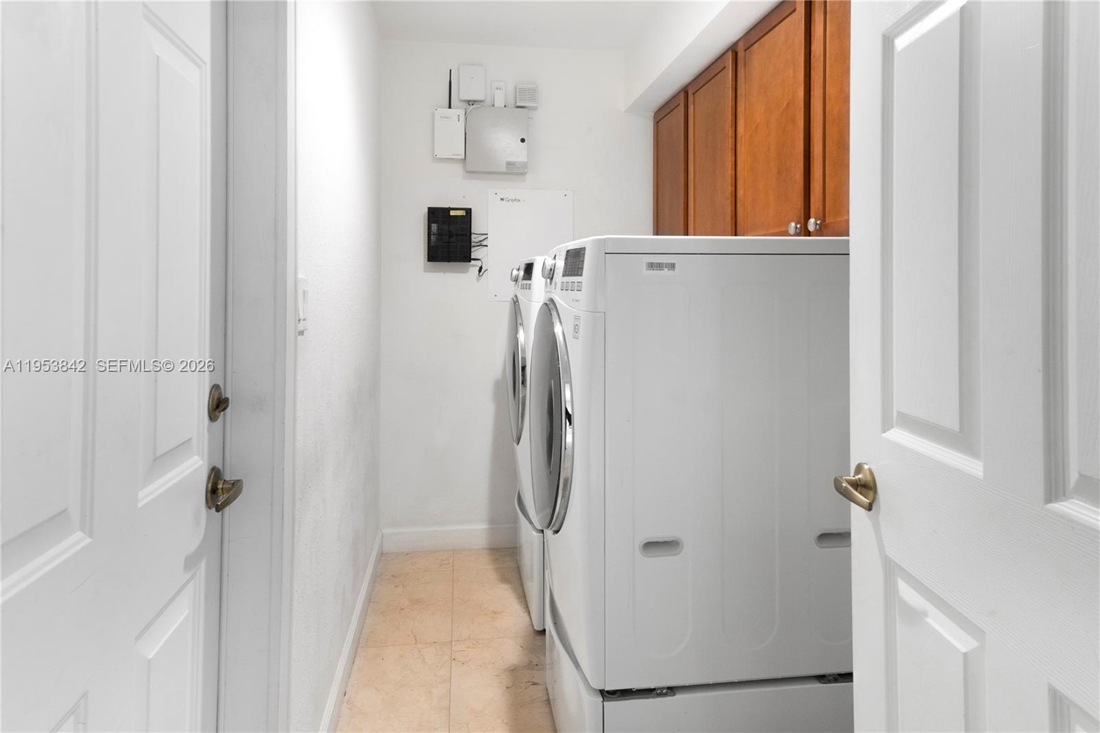 CUTLER CAY - Residential