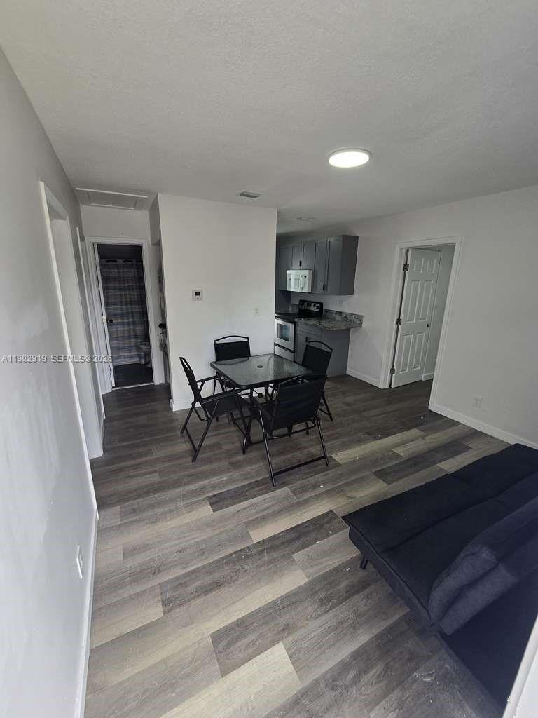 SUNNY HAVEN - Residential Lease