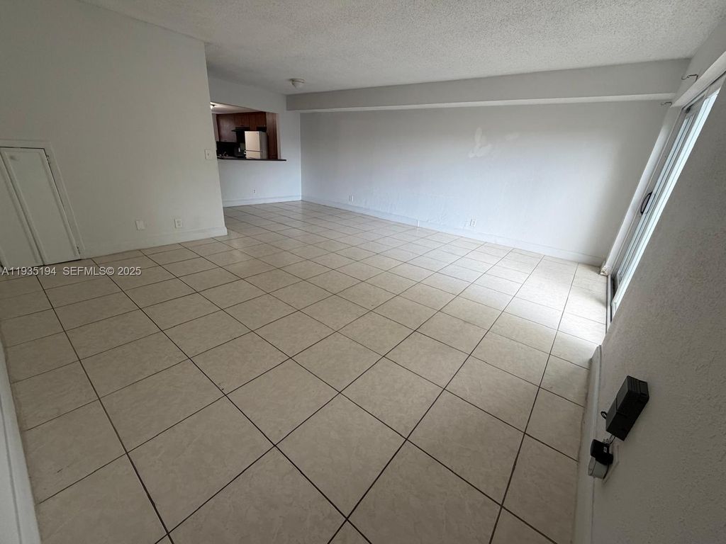 Photo of 3751 NW 115th Way #5-3, Coral Springs, FL 33065 (MLS # A11935194)