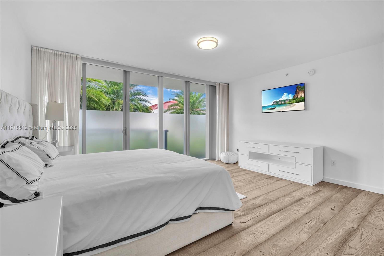 OCEAN SEVEN CONDO - Residential Lease