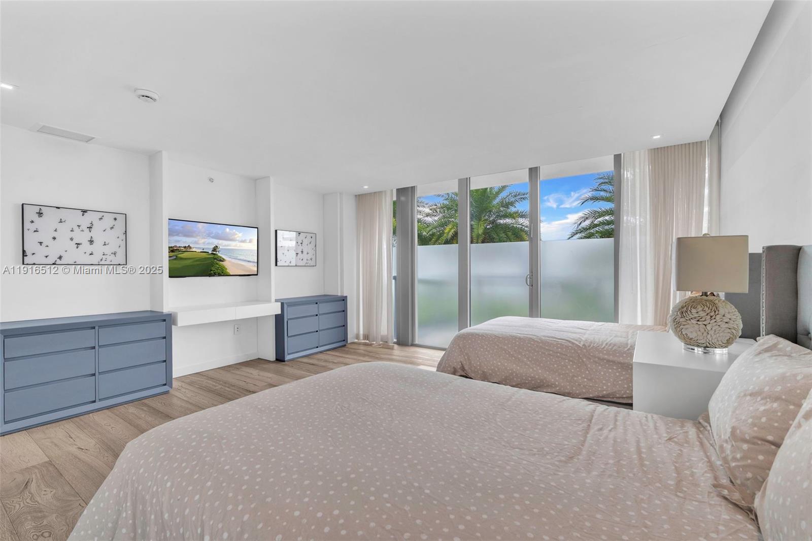 OCEAN SEVEN CONDO - Residential Lease