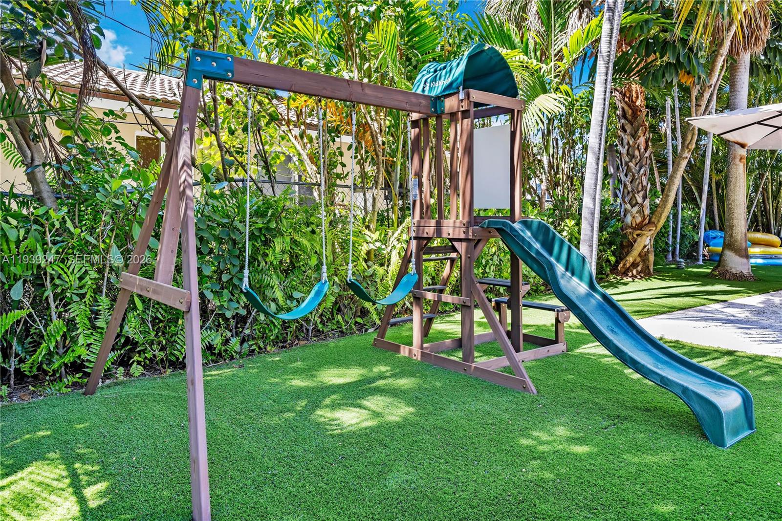 CORAL RIDGE GALT ADD - Residential Lease