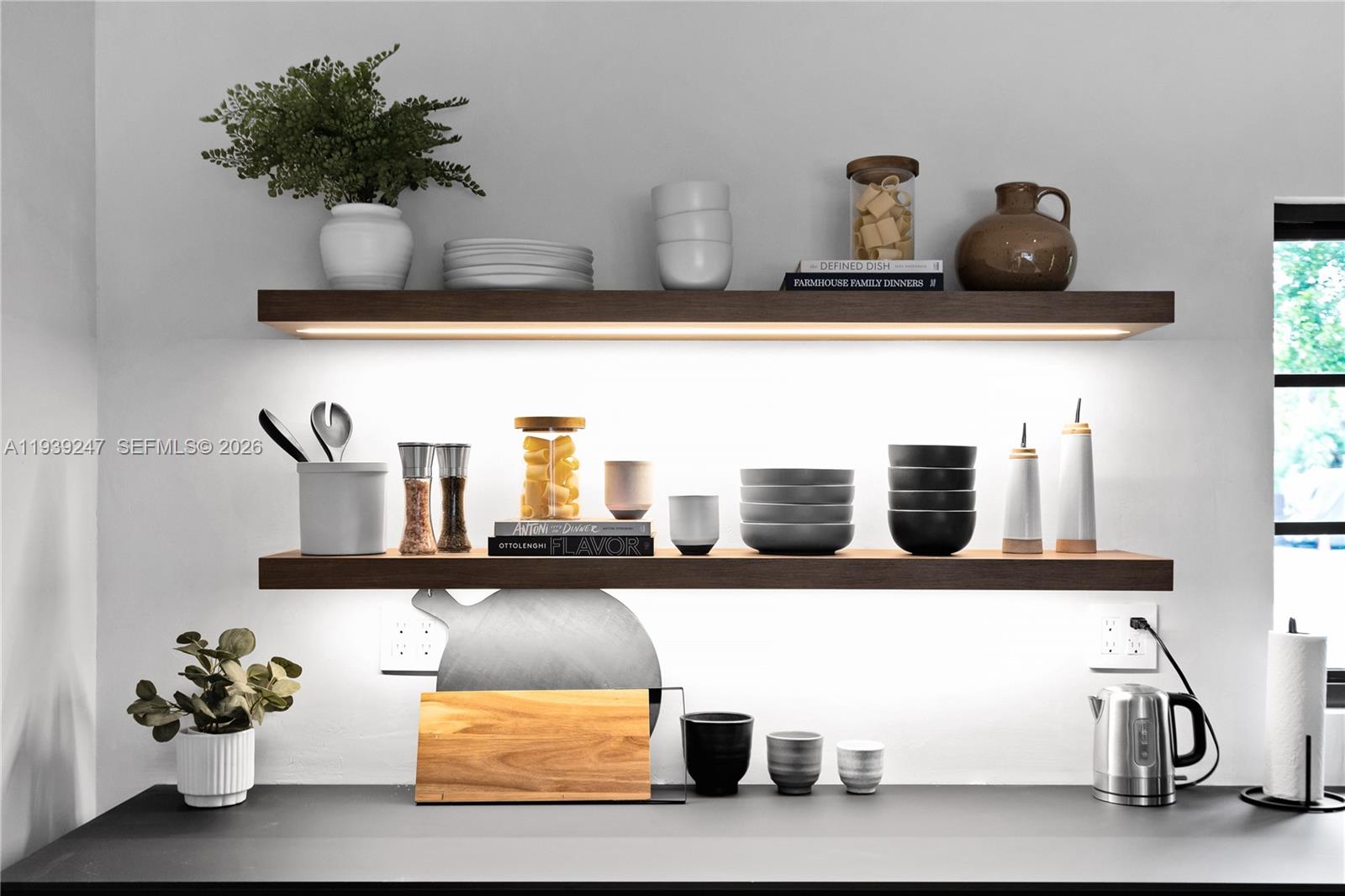 CORAL RIDGE GALT ADD - Residential Lease