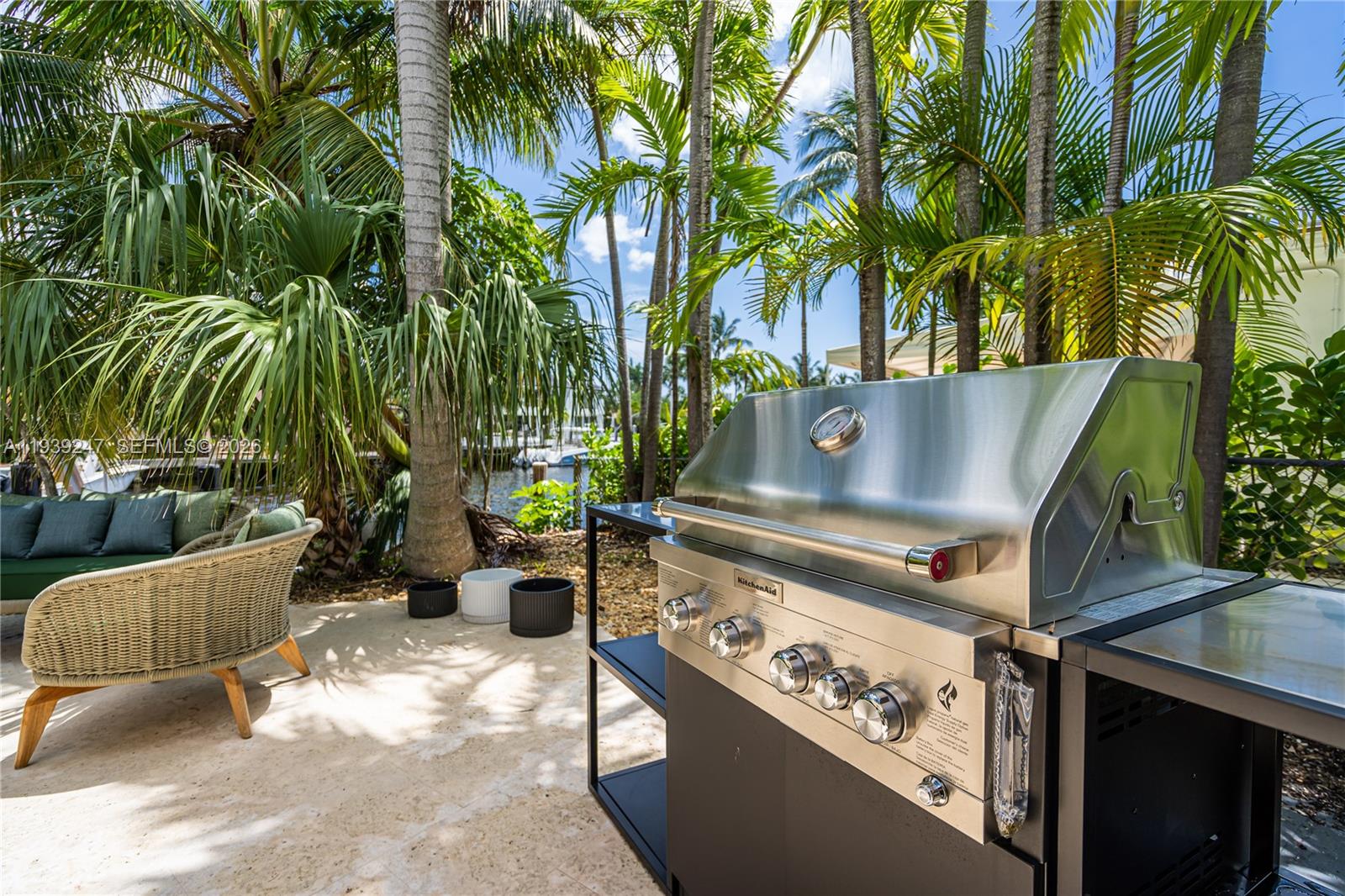 CORAL RIDGE GALT ADD - Residential Lease