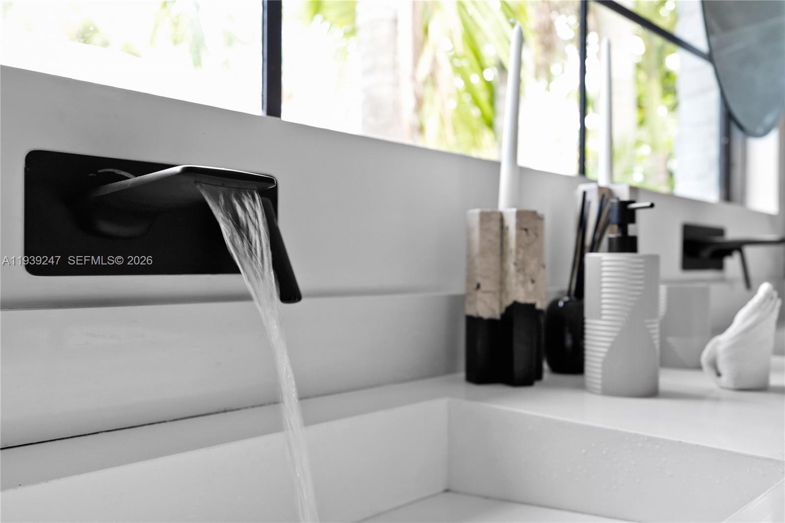 CORAL RIDGE GALT ADD - Residential Lease