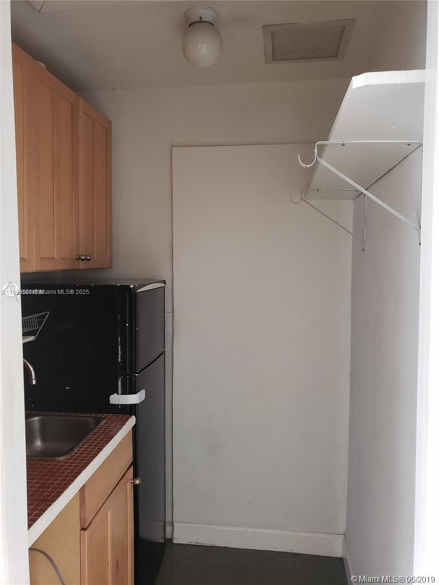 GRAPELAND HEIGHTS SEC 2 - Residential Lease