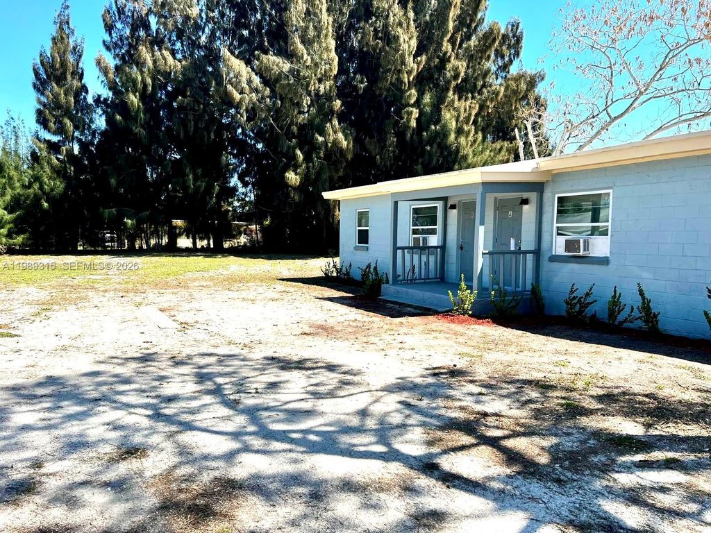 Photo of 1308 N 21st St #A, Fort Pierce, FL 34950 (MLS # A11989315)