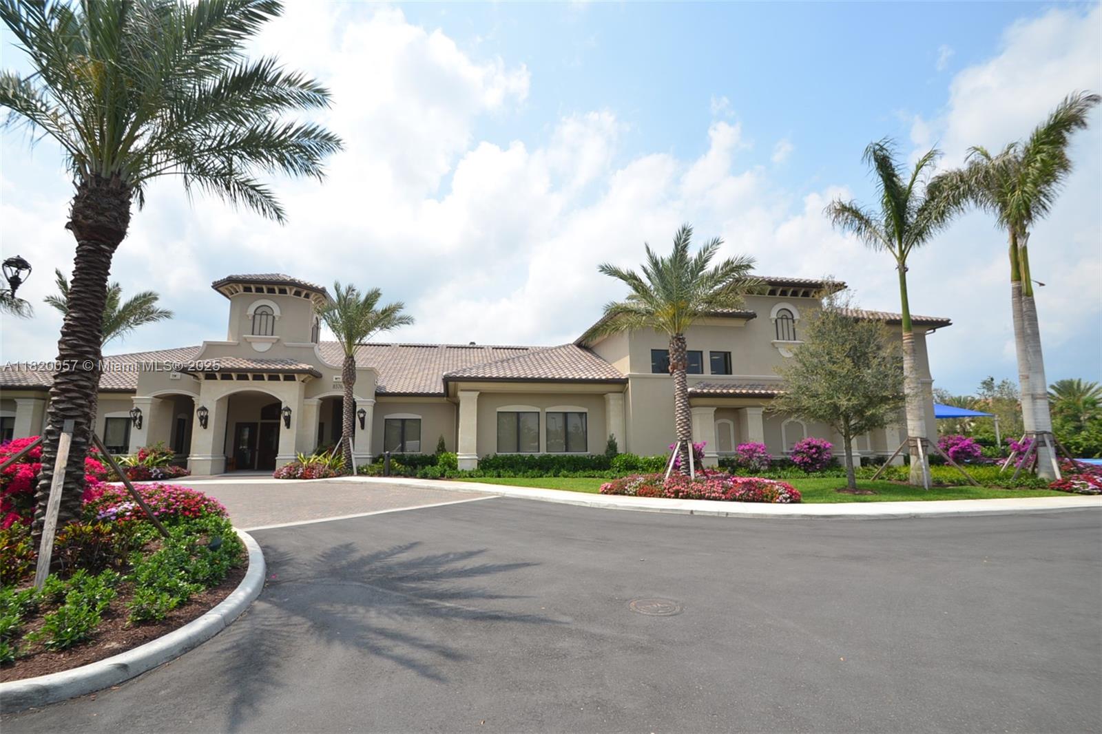 BRIDGES PL 8 - Residential Lease