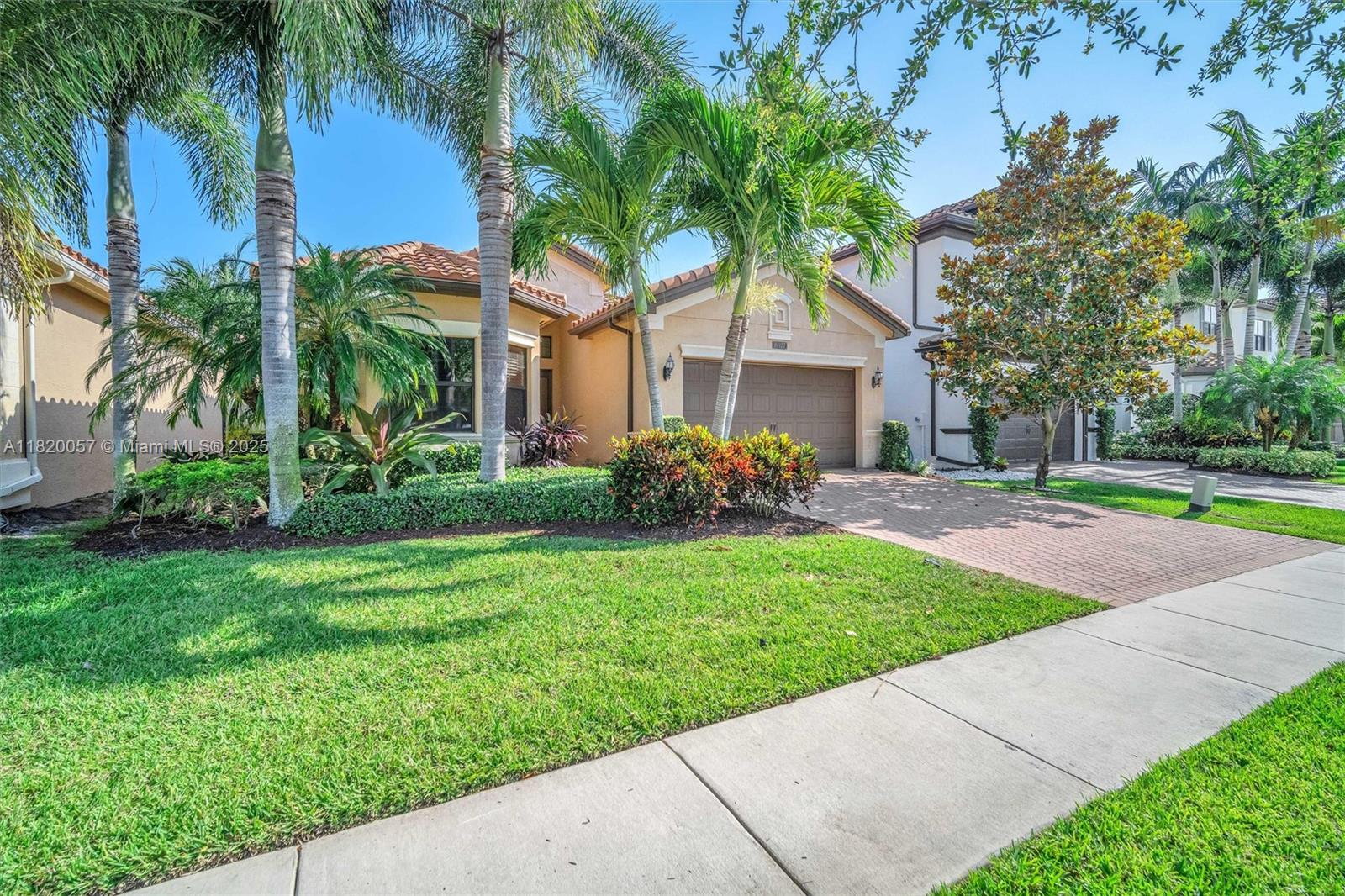 BRIDGES PL 8 - Residential Lease
