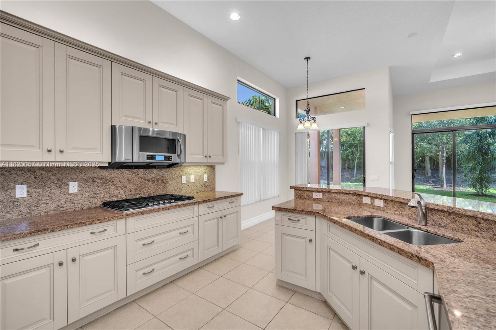 BRIDGES PL 8 - Residential Lease