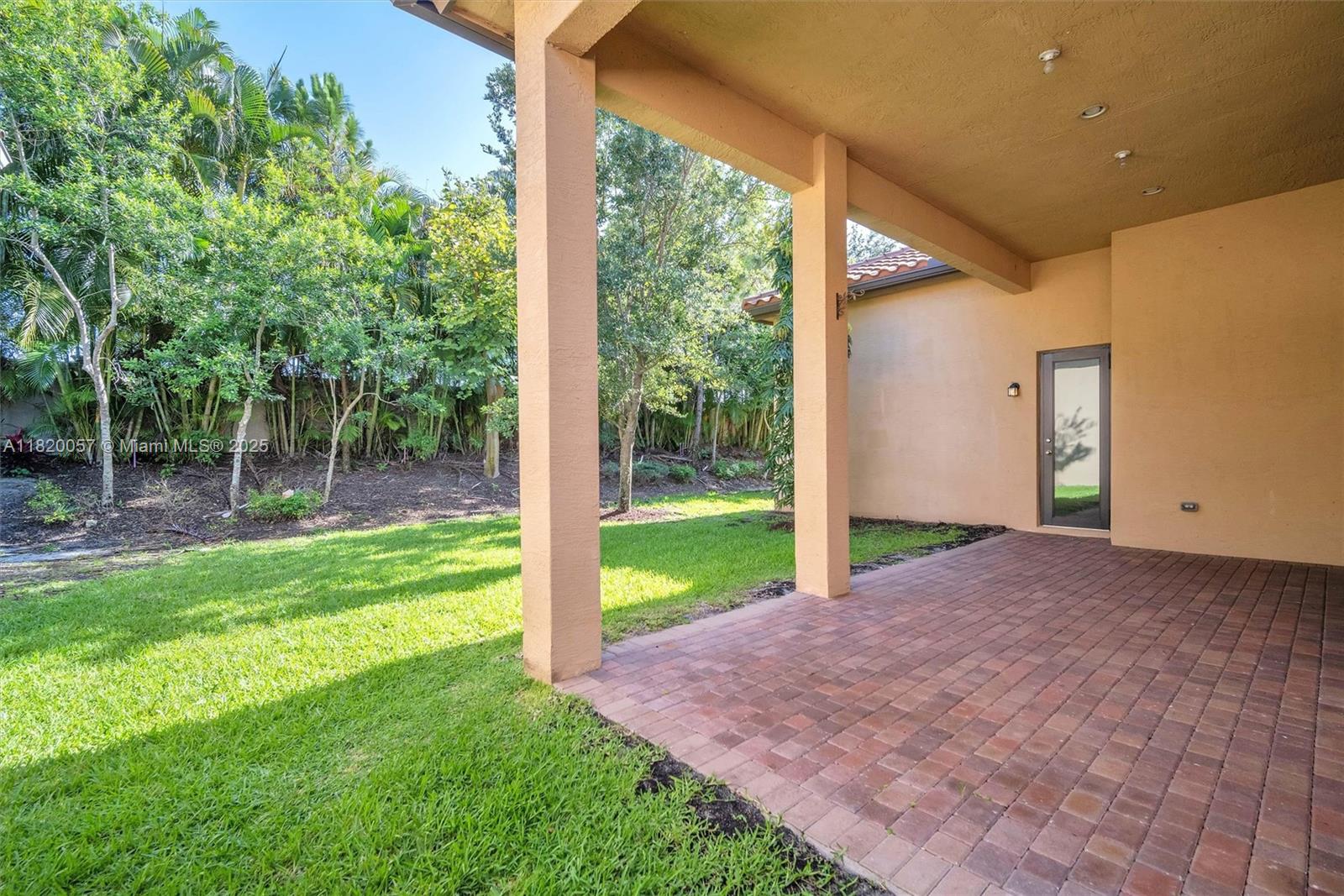 BRIDGES PL 8 - Residential Lease