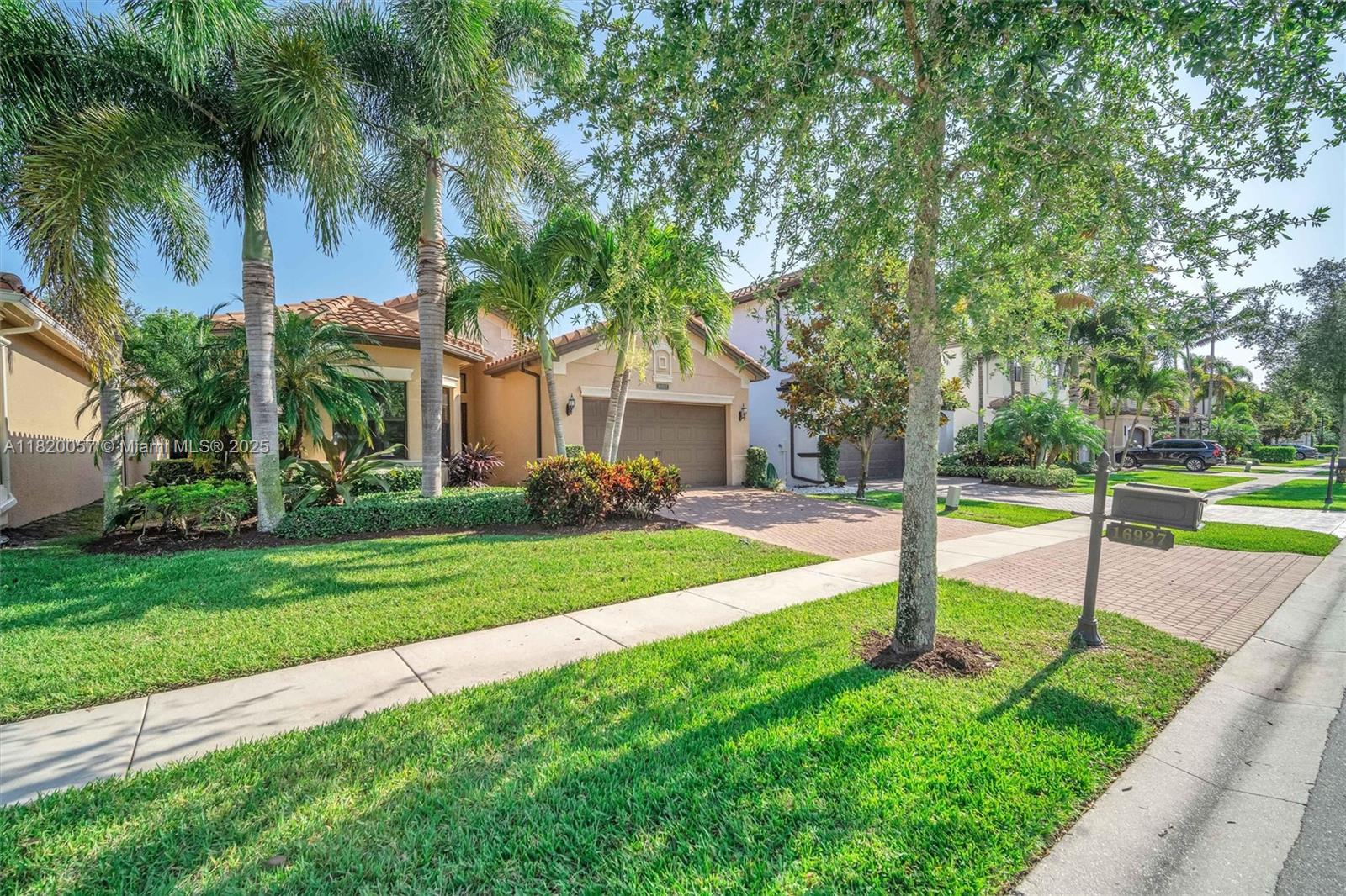 BRIDGES PL 8 - Residential Lease