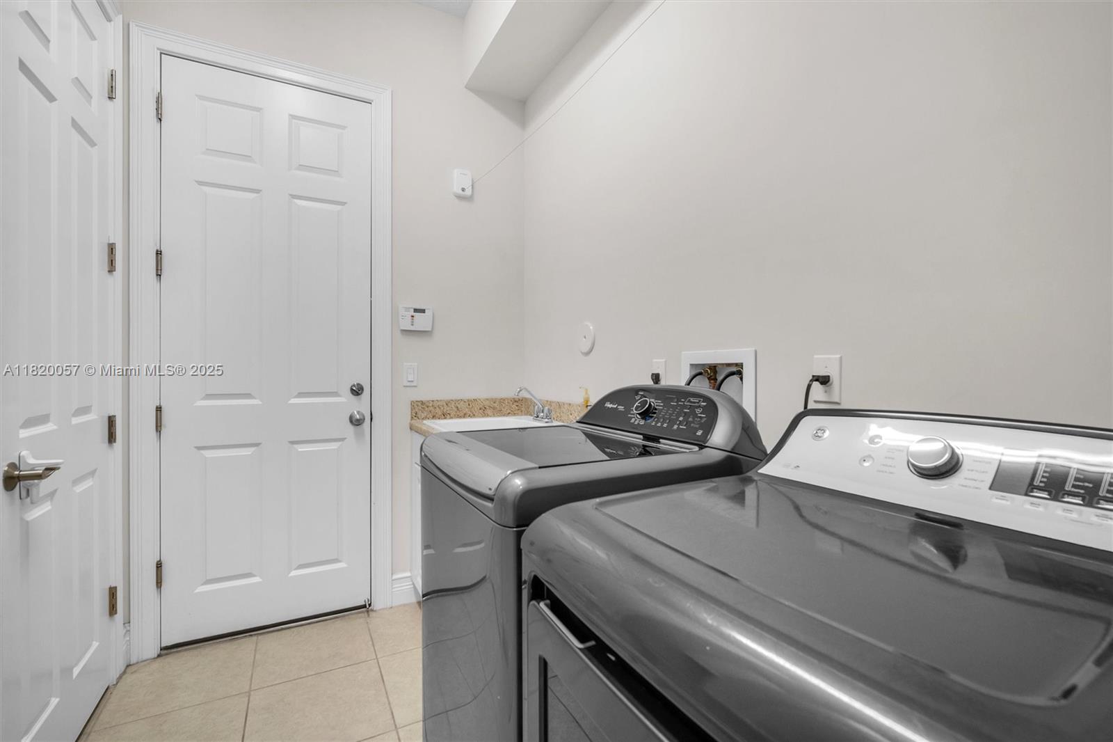 BRIDGES PL 8 - Residential Lease