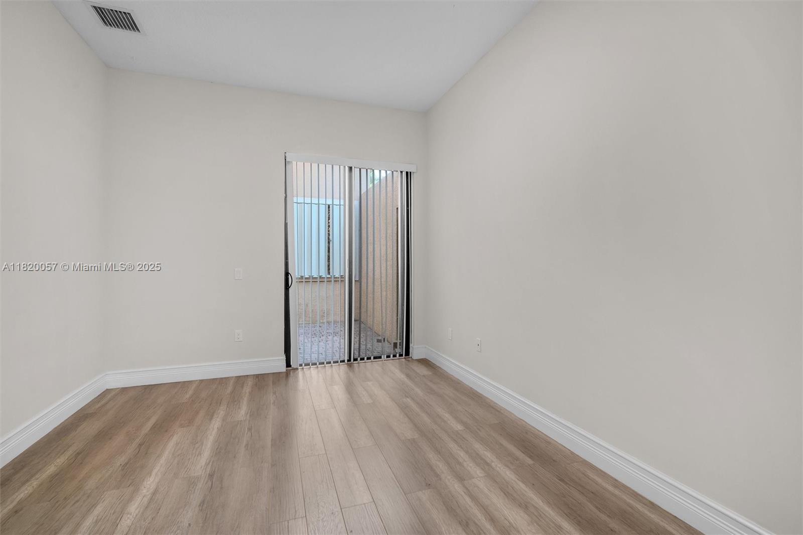 BRIDGES PL 8 - Residential Lease