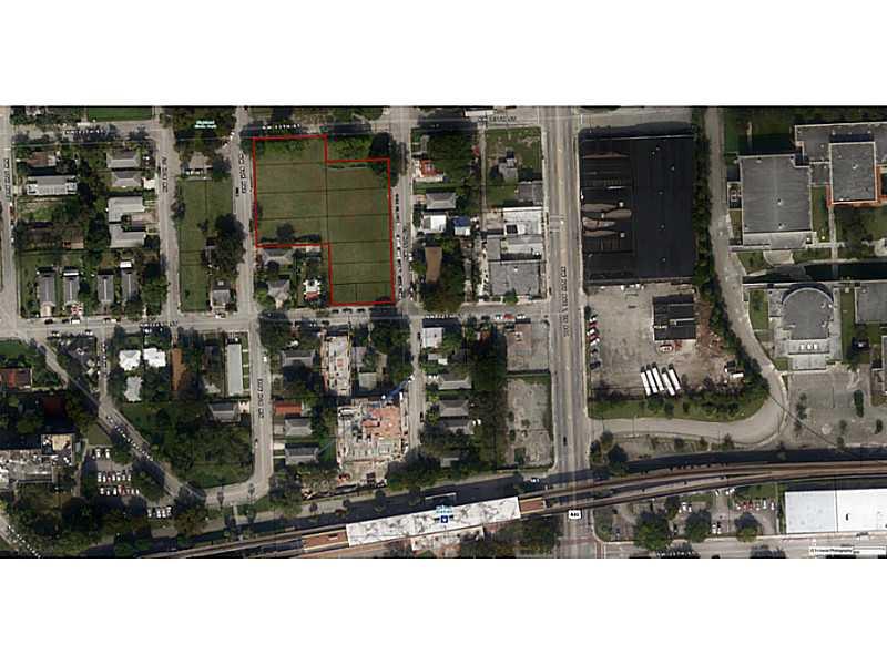 HIGHLAND PARK - Land