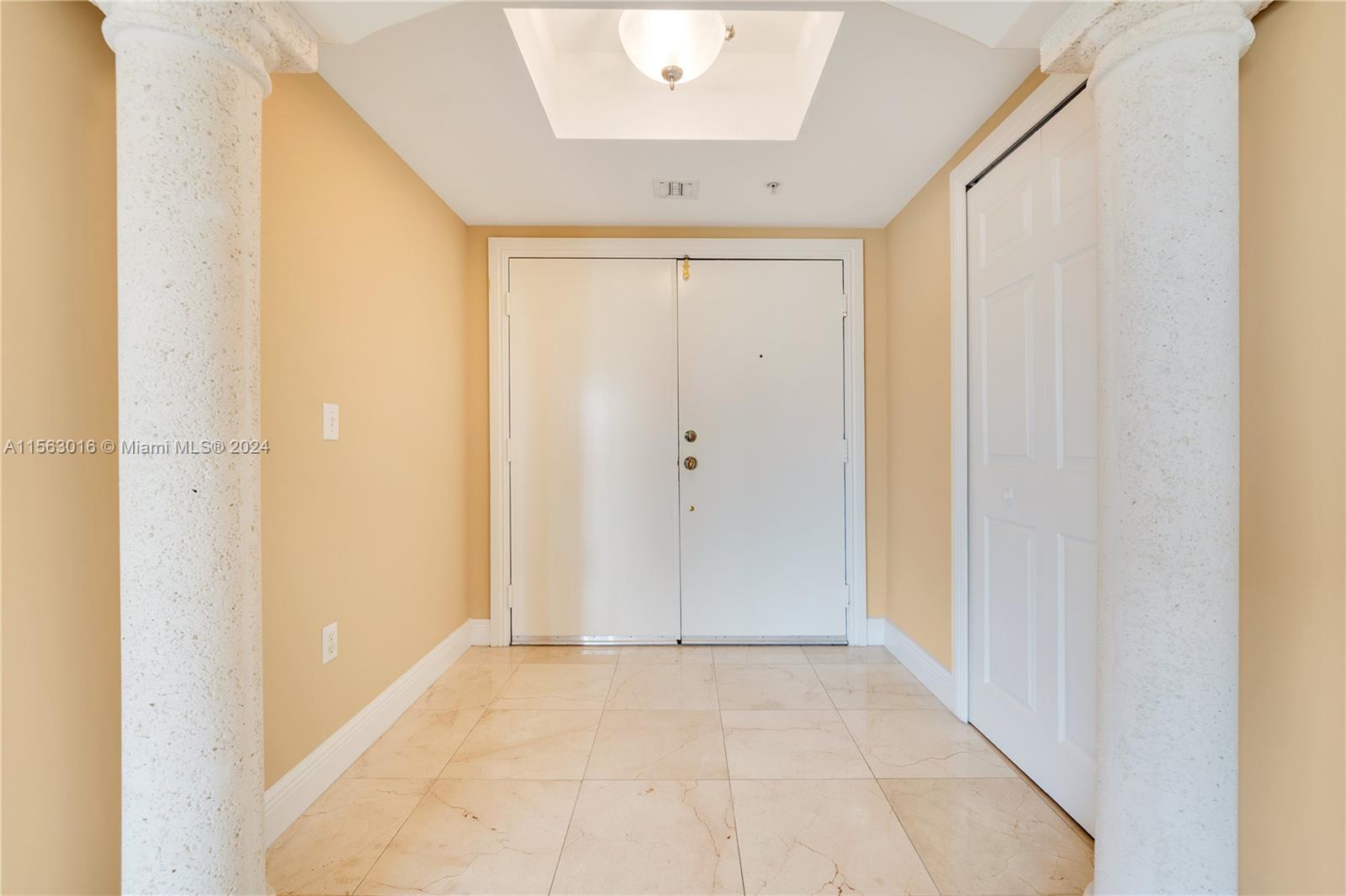 VILLA FLORINI CONDO - Residential