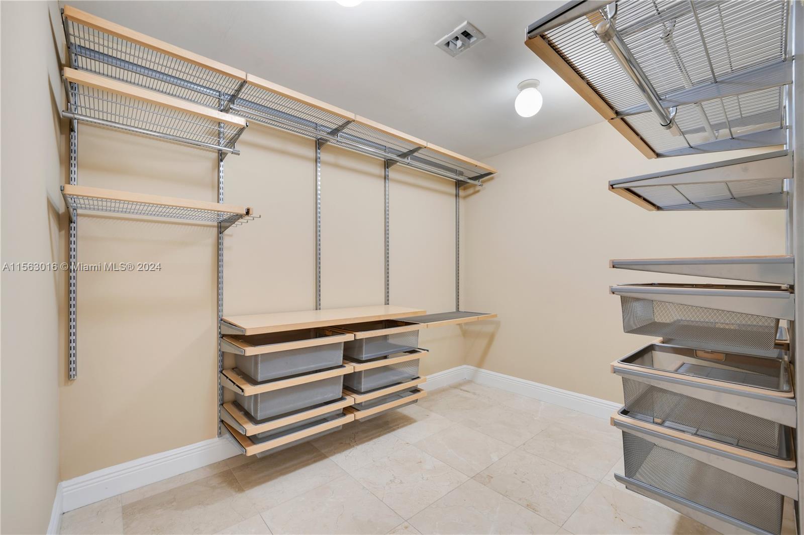 VILLA FLORINI CONDO - Residential