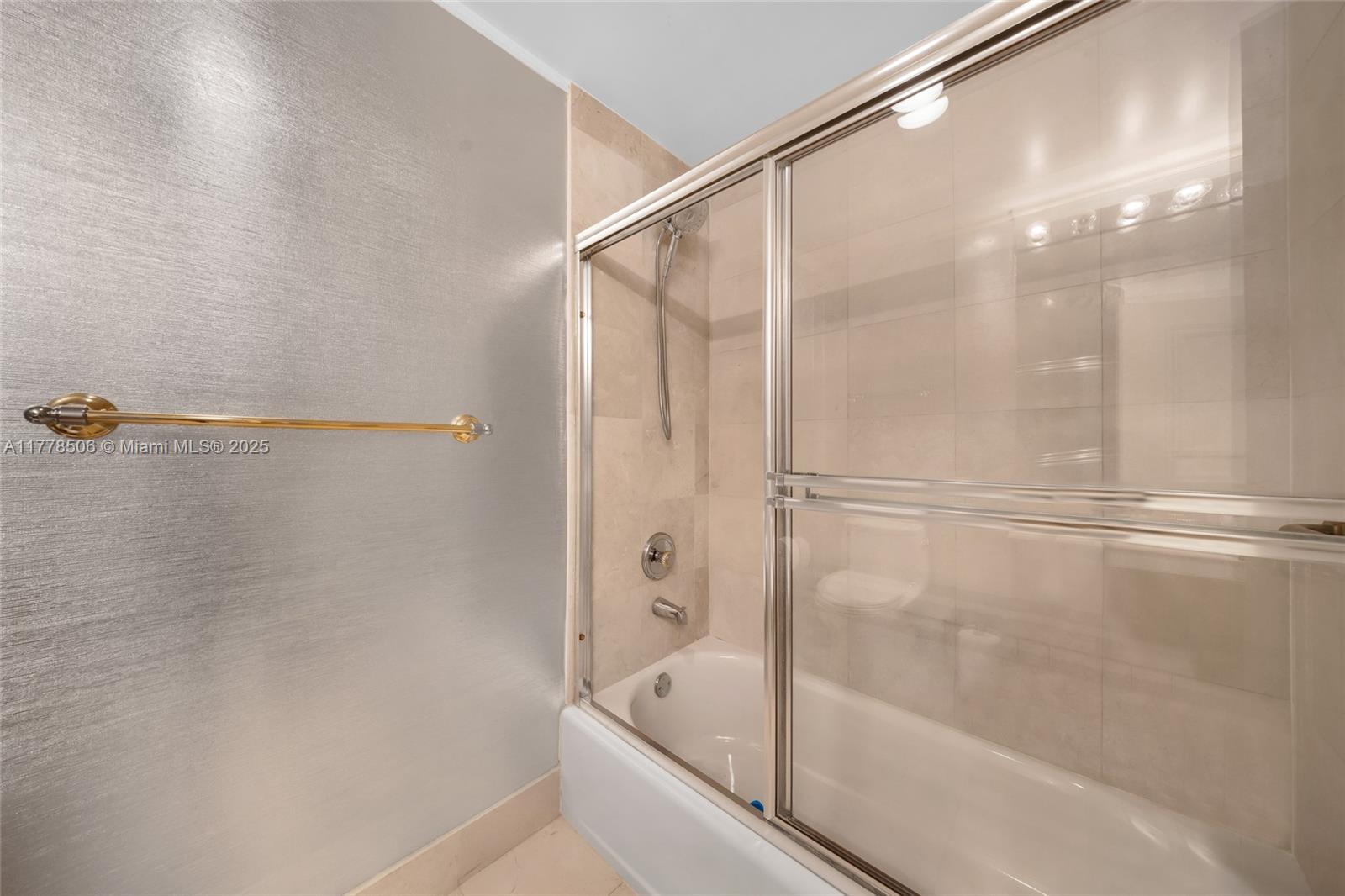 ATLANTIC II AT THE POINT - Residential