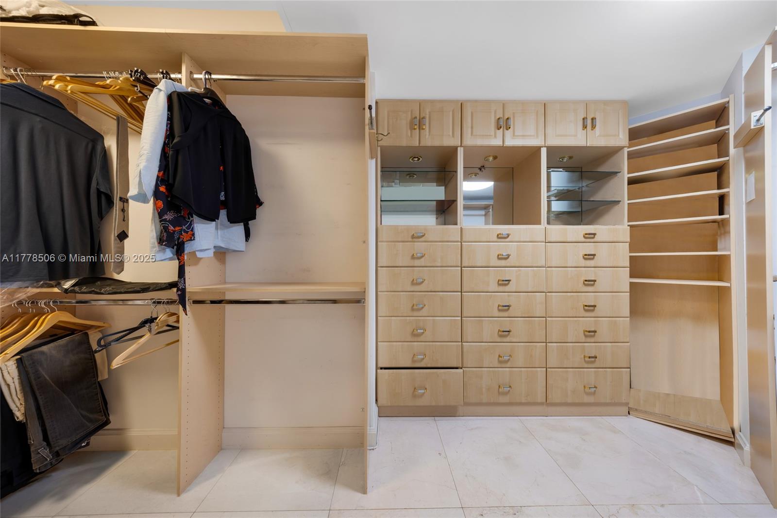 ATLANTIC II AT THE POINT - Residential