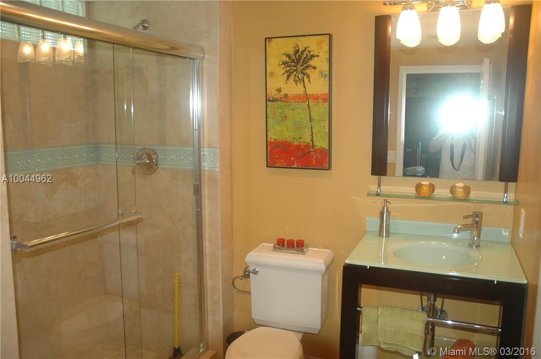 La Costa Condo - Residential Lease