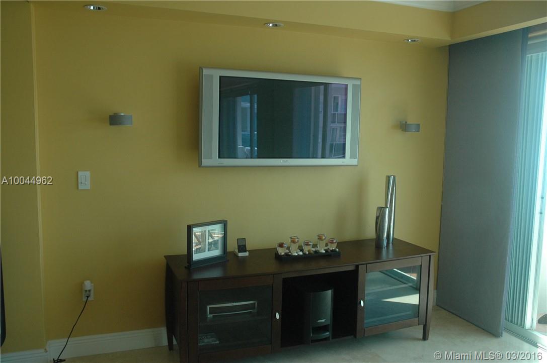 La Costa Condo - Residential Lease