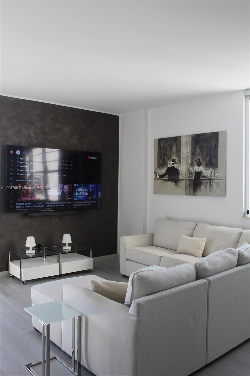 CLEARVIEW TOWERS CONDO - Residential