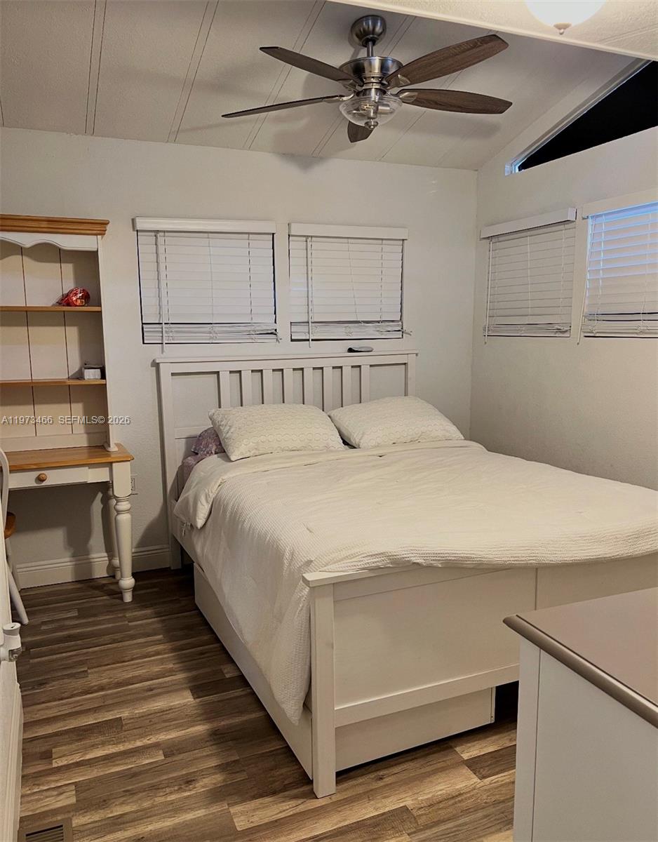 LONG KEY PROJ PROP LINE S - Residential