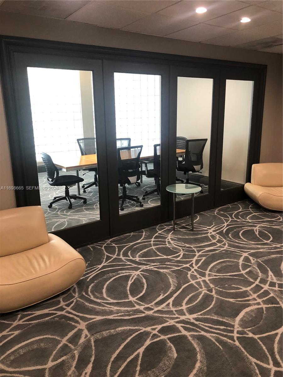 ISOLA CONDO - Residential