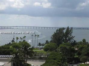 ISOLA CONDO - Residential