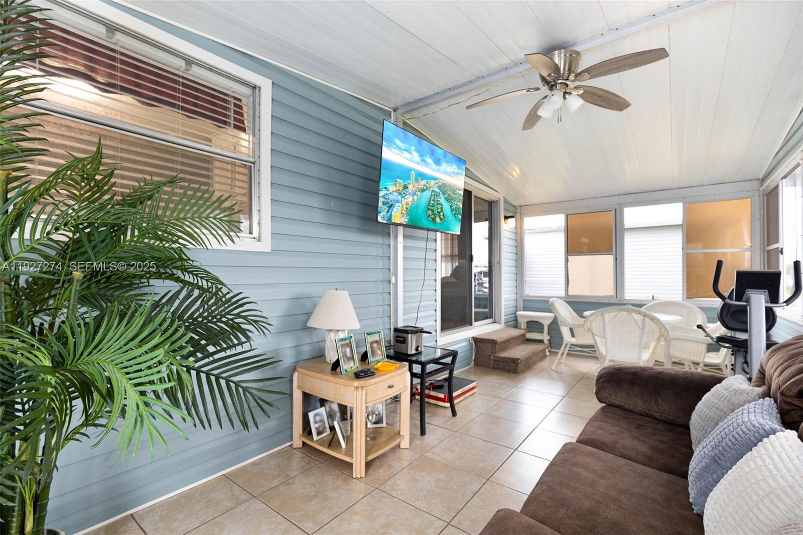 JAMAICA BAY MOBILE HOME CO - Residential