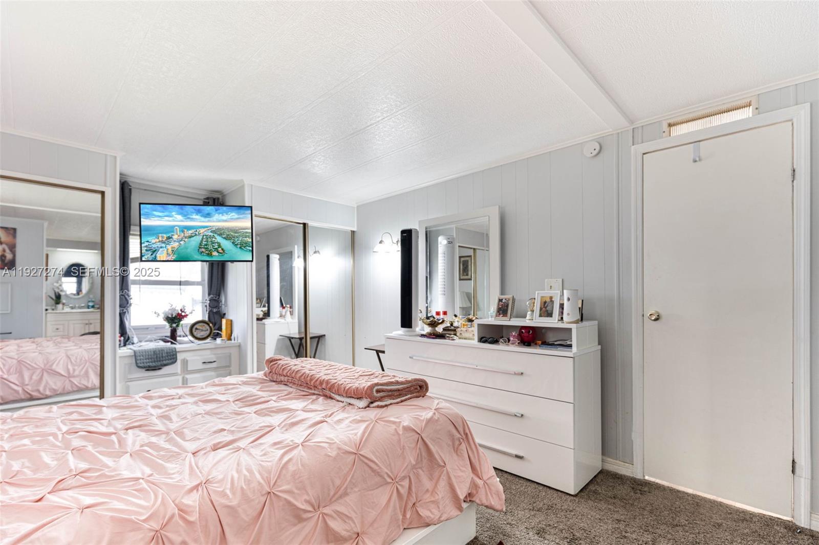 JAMAICA BAY MOBILE HOME CO - Residential