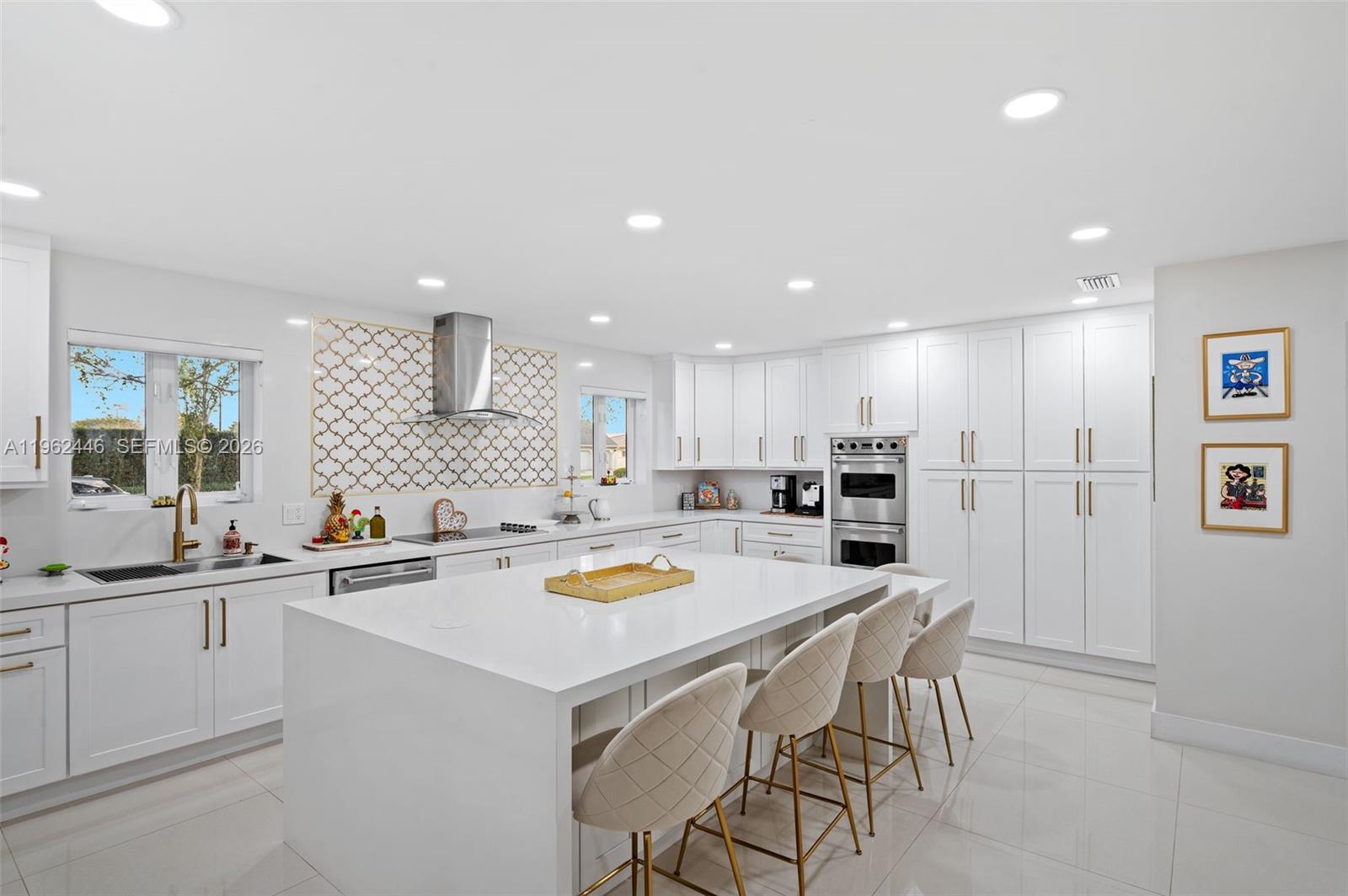 MIAMI LAKES - LOCH LOMOND - Residential