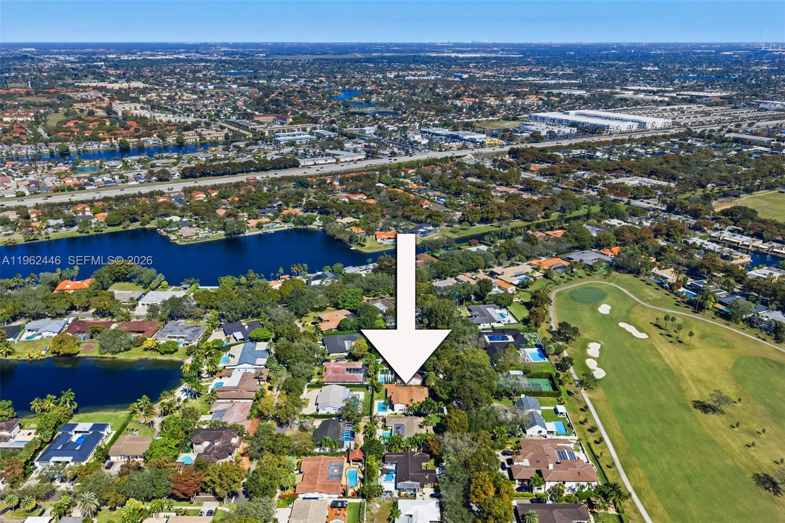 MIAMI LAKES - LOCH LOMOND - Residential