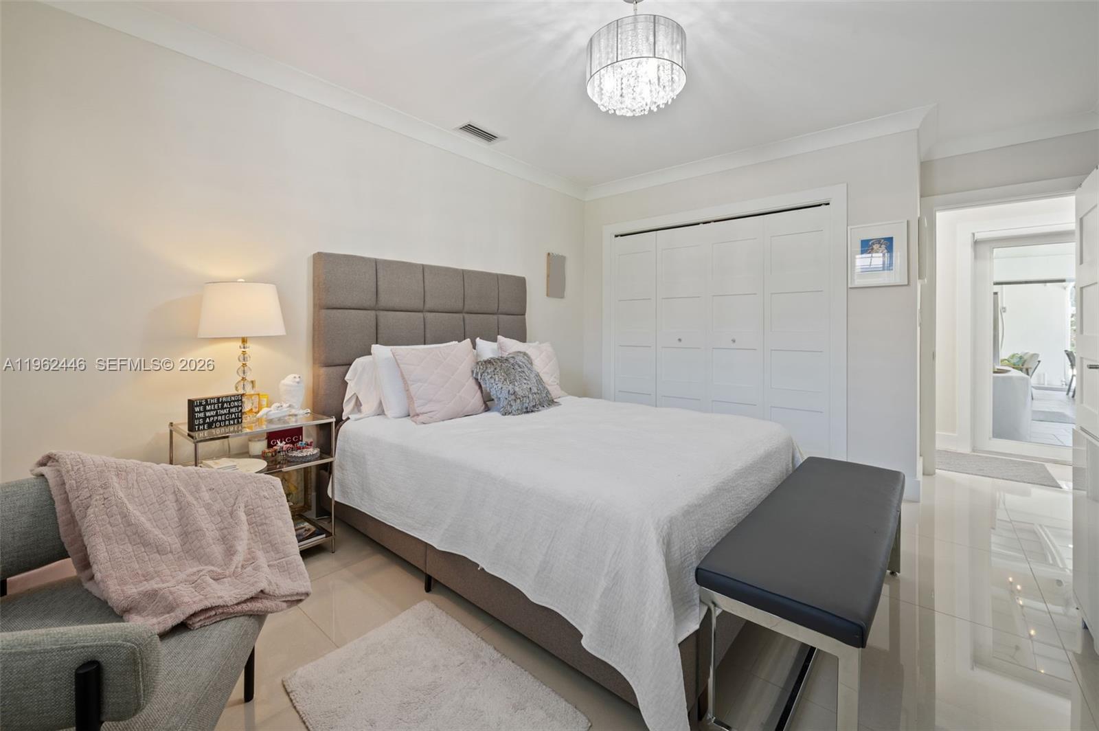 MIAMI LAKES - LOCH LOMOND - Residential