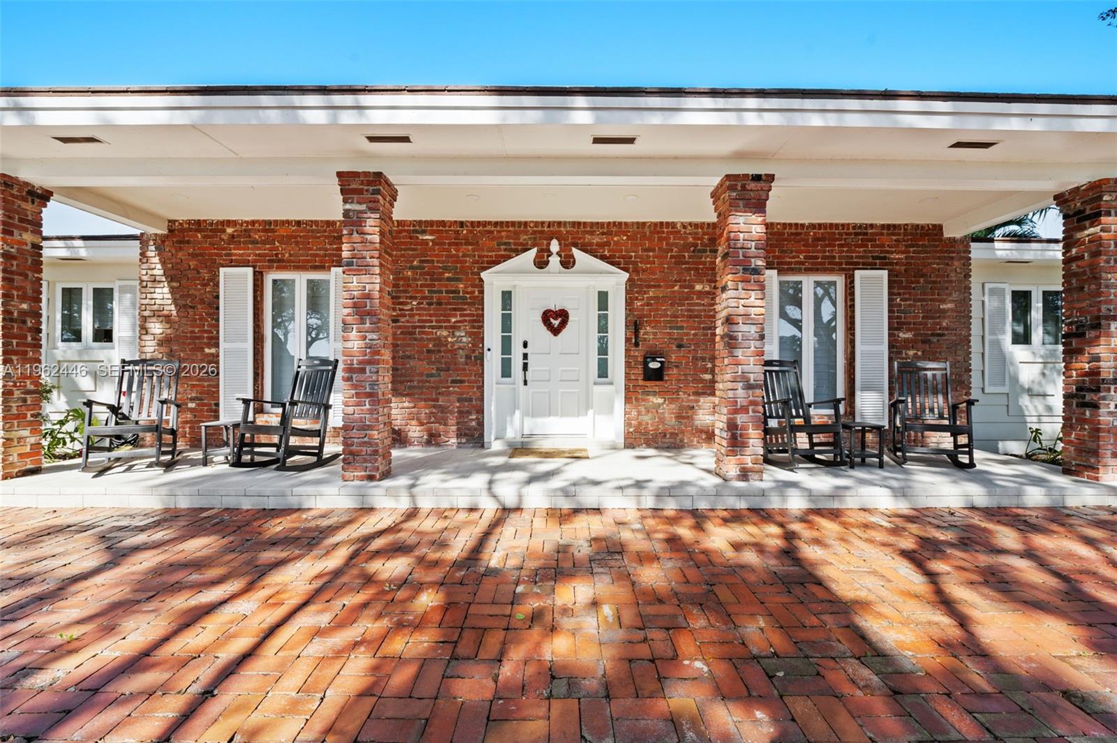 MIAMI LAKES - LOCH LOMOND - Residential