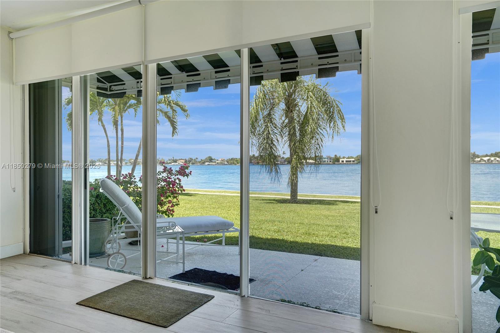 CHATEAU CHEVERNY IBIS ISL - Residential