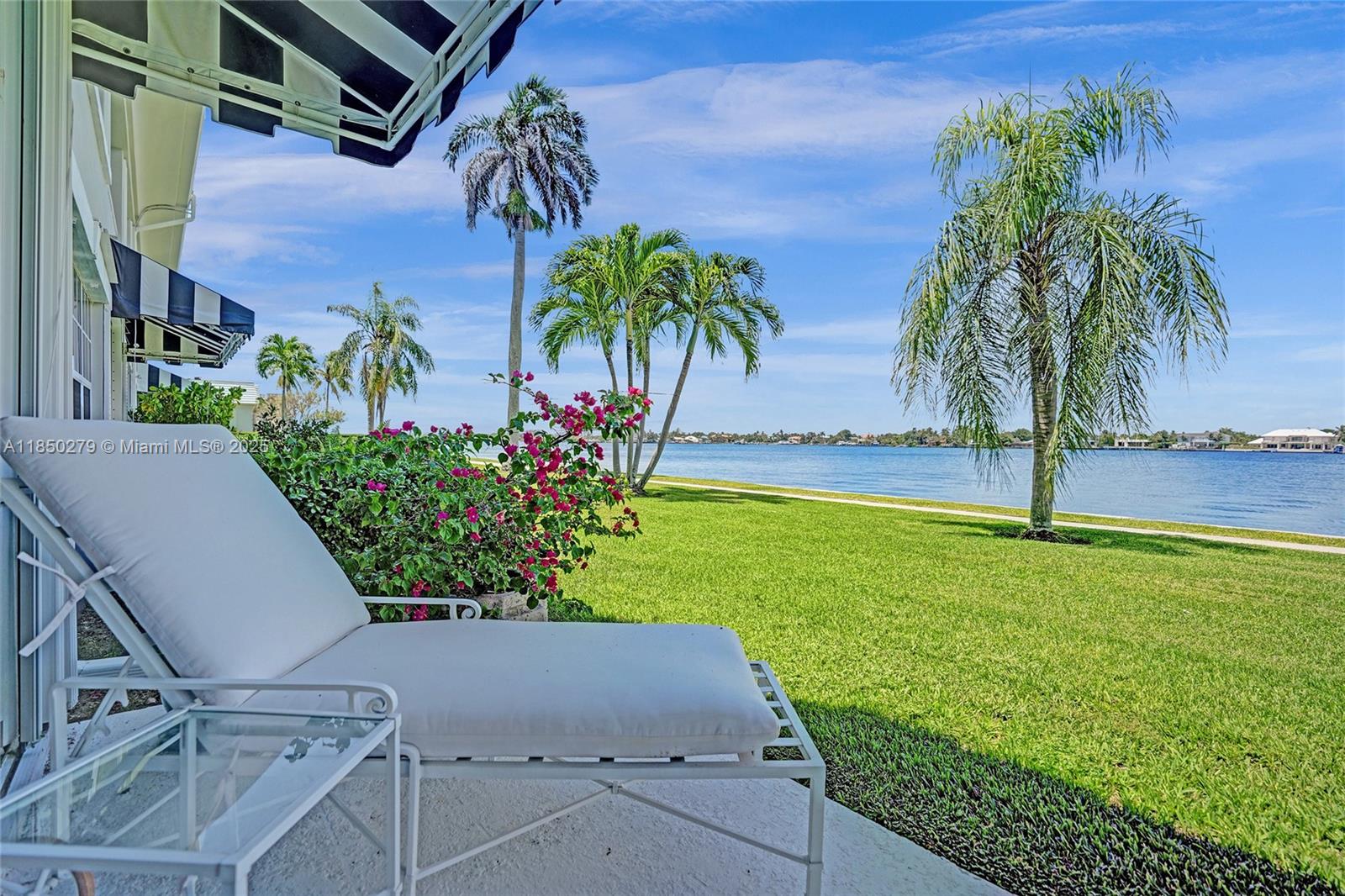 CHATEAU CHEVERNY IBIS ISL - Residential