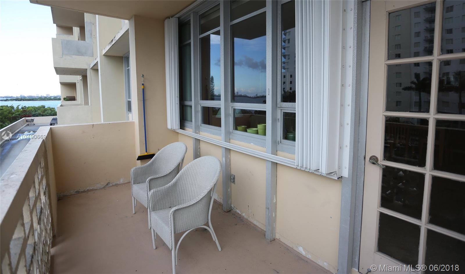BISCAYNE 21 CONDO - Residential Lease
