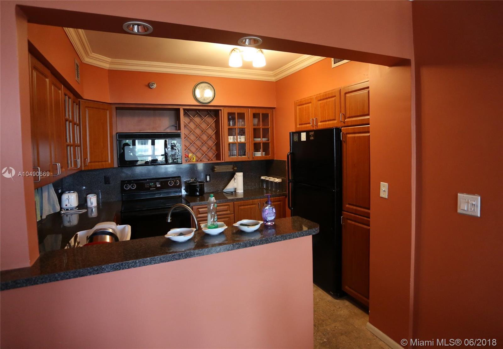 BISCAYNE 21 CONDO - Residential Lease