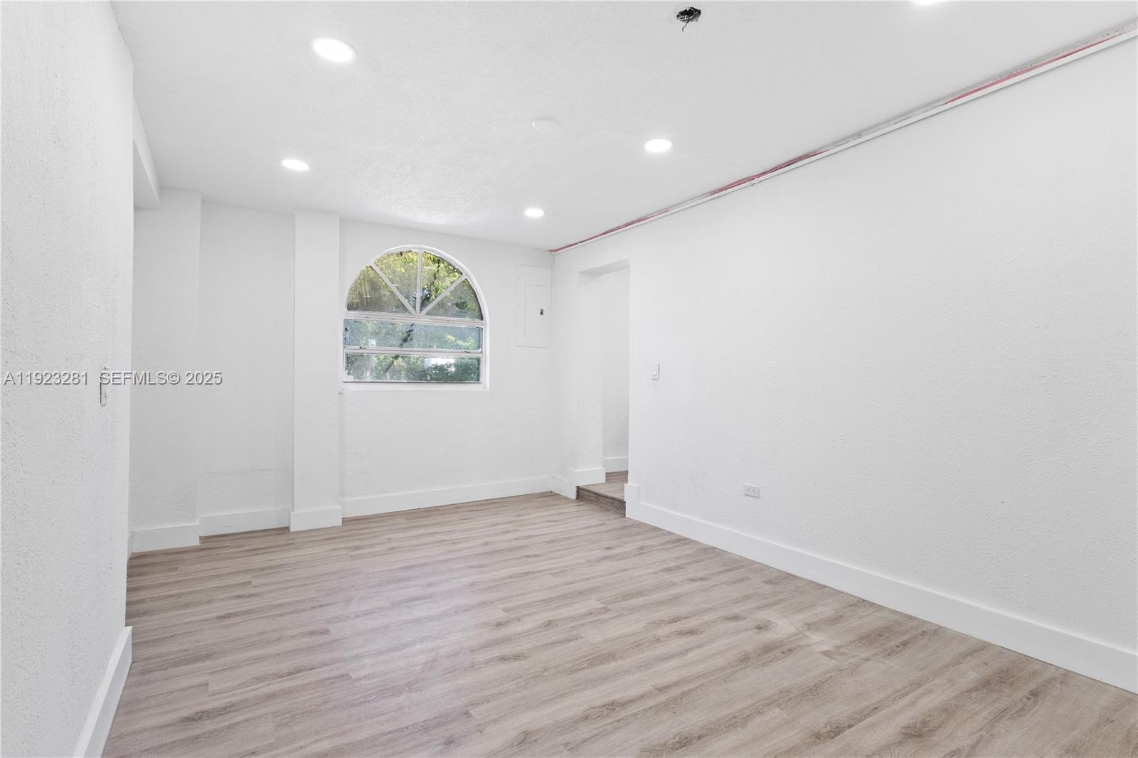 PRINCESS PARK - Residential Lease