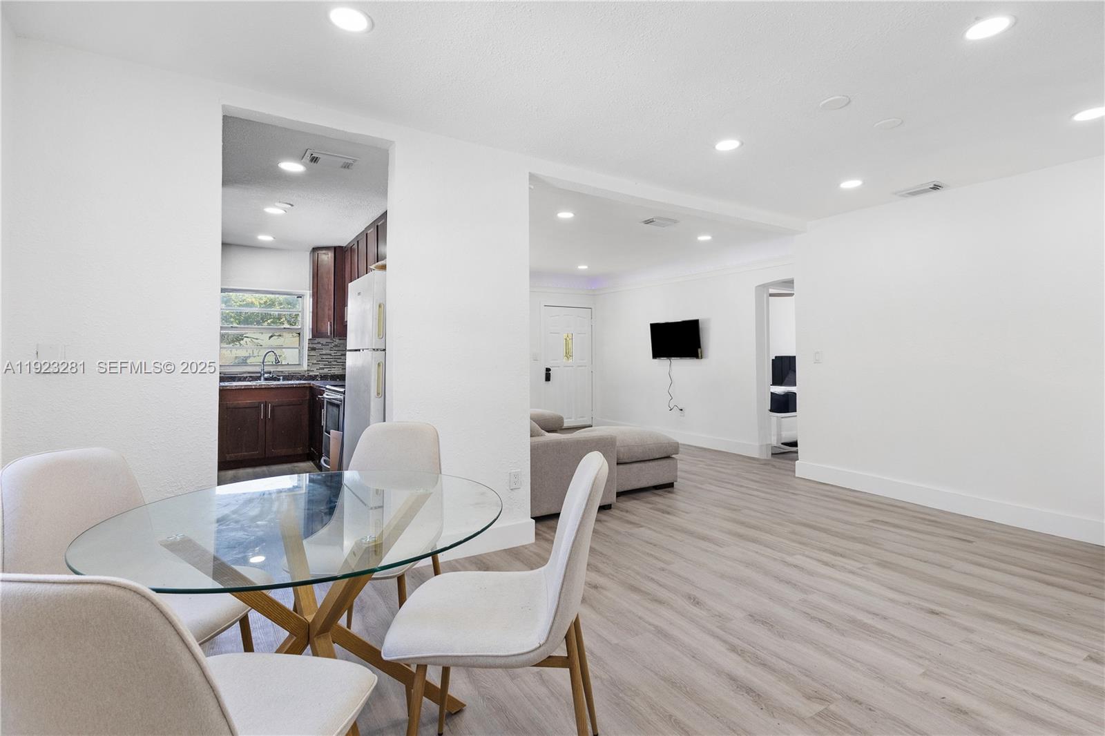 PRINCESS PARK - Residential Lease