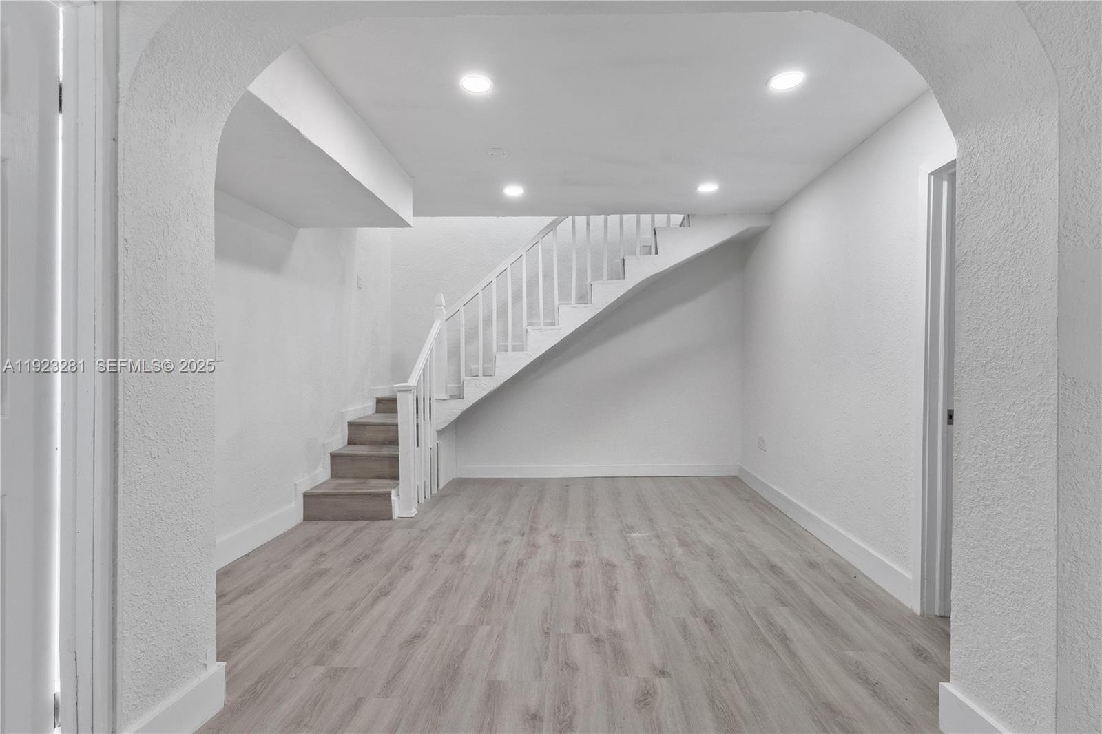 PRINCESS PARK - Residential Lease