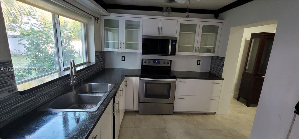 Photo of 6641 SW 26th St #6641, Miramar, FL 33023 (MLS # A11927903)