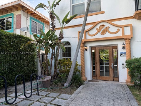 Photo of 737 Jefferson Ave #303, Miami Beach, FL 33139 (MLS # A12087602)