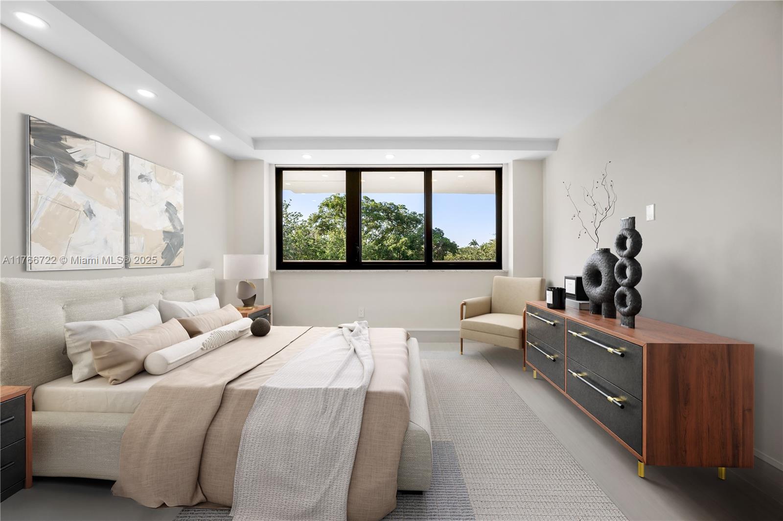 GABLES BATH CLUB APTS CON - Residential