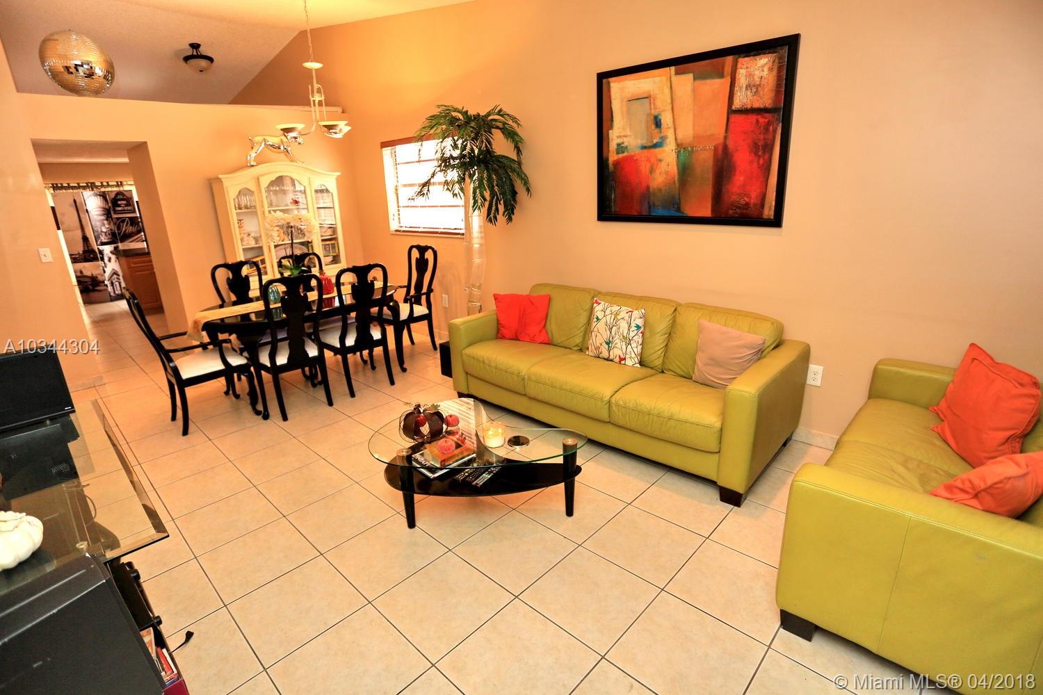 GARDENS OF EL JARDIN SEC - Residential