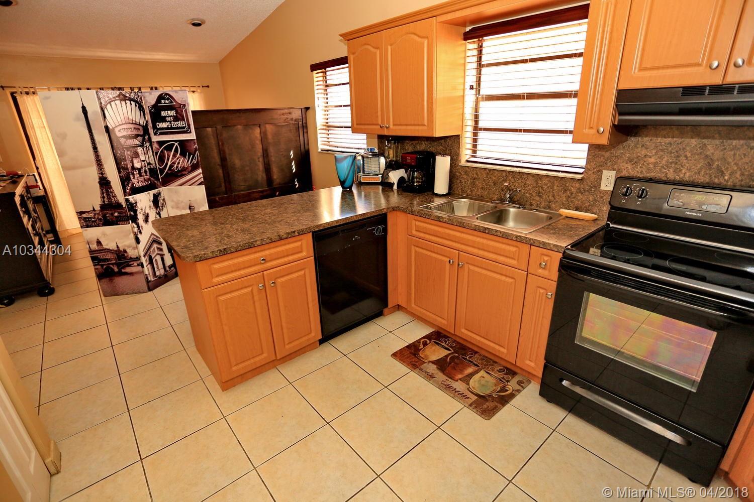 GARDENS OF EL JARDIN SEC - Residential