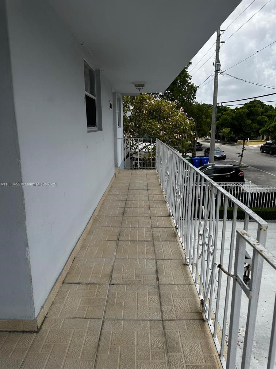 2340 NW 1st St 2340