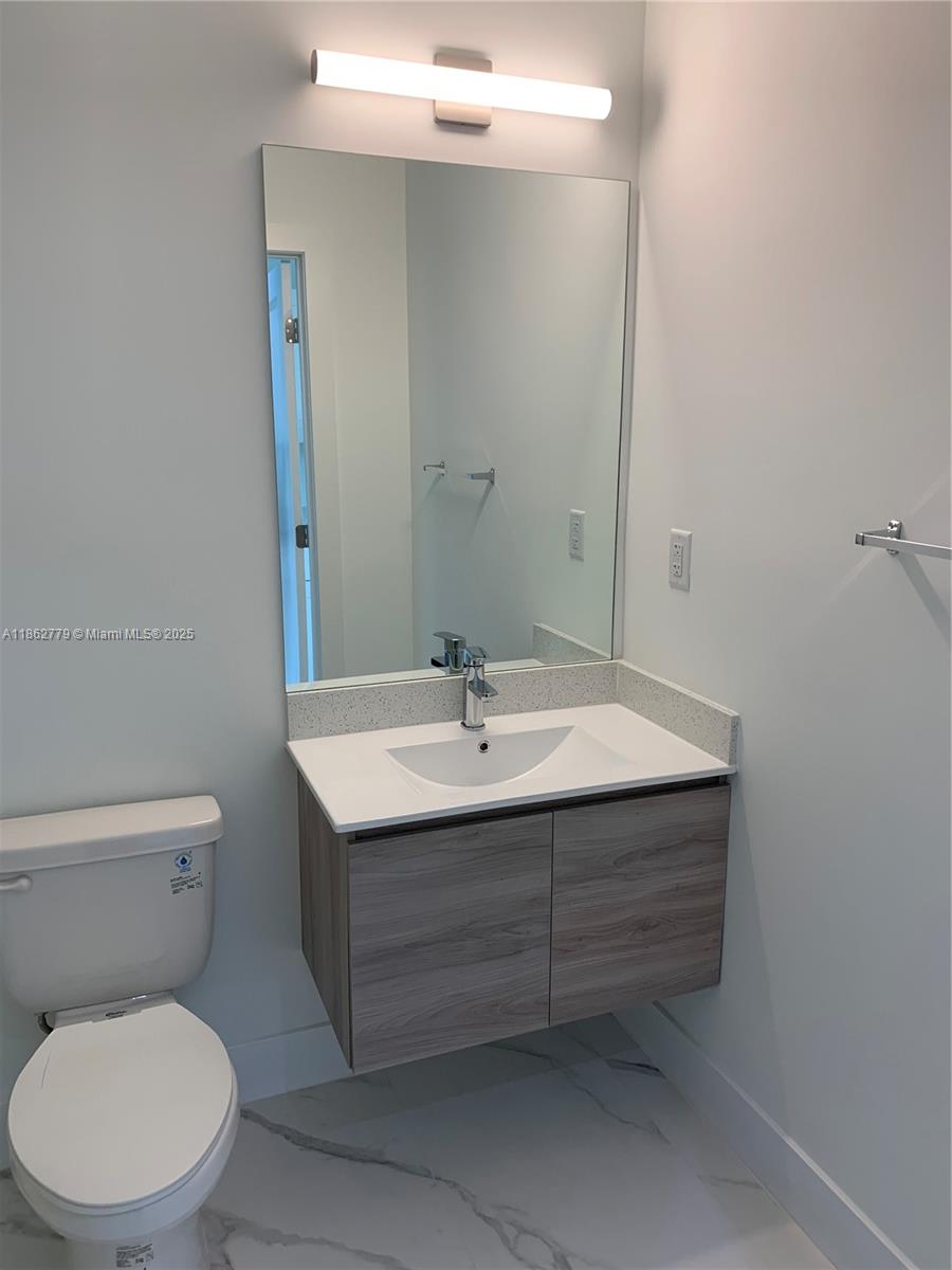 4100 SW 64th Ave 212