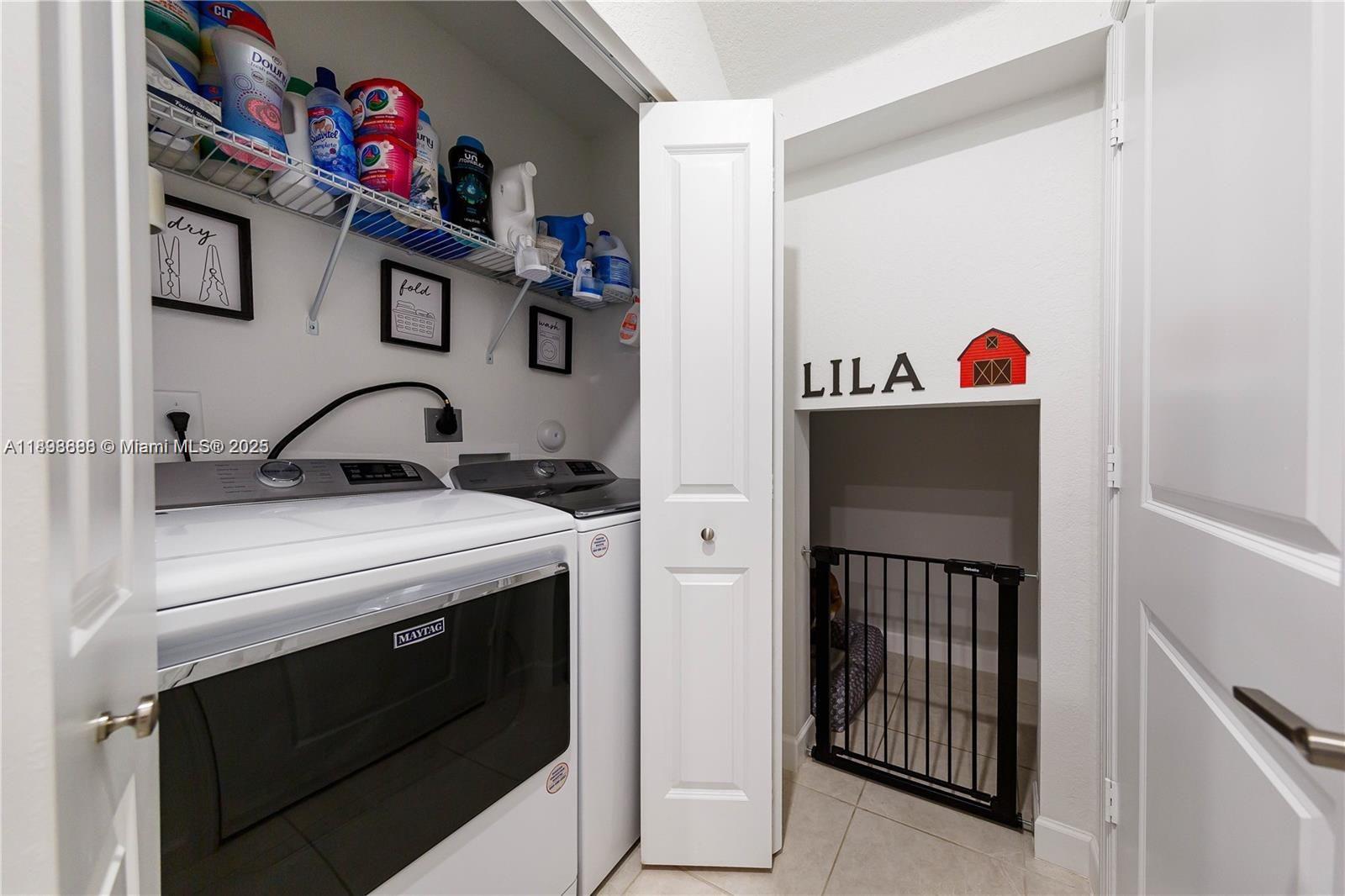 PINE ISLE - Residential Lease